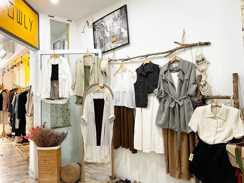 Đồ secondhand chọn lọc có thể bán tốt nếu được chụp ảnh đẹp và mô tả rõ tình trạng. 