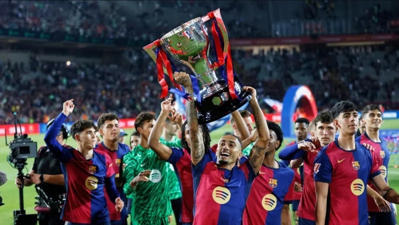 Giai đoạn nước rút quyết định cuộc đua vô địch, vé châu Âu và suất trụ hạng. 